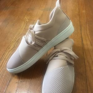 Size 10 Big Buddha Tenneshoes